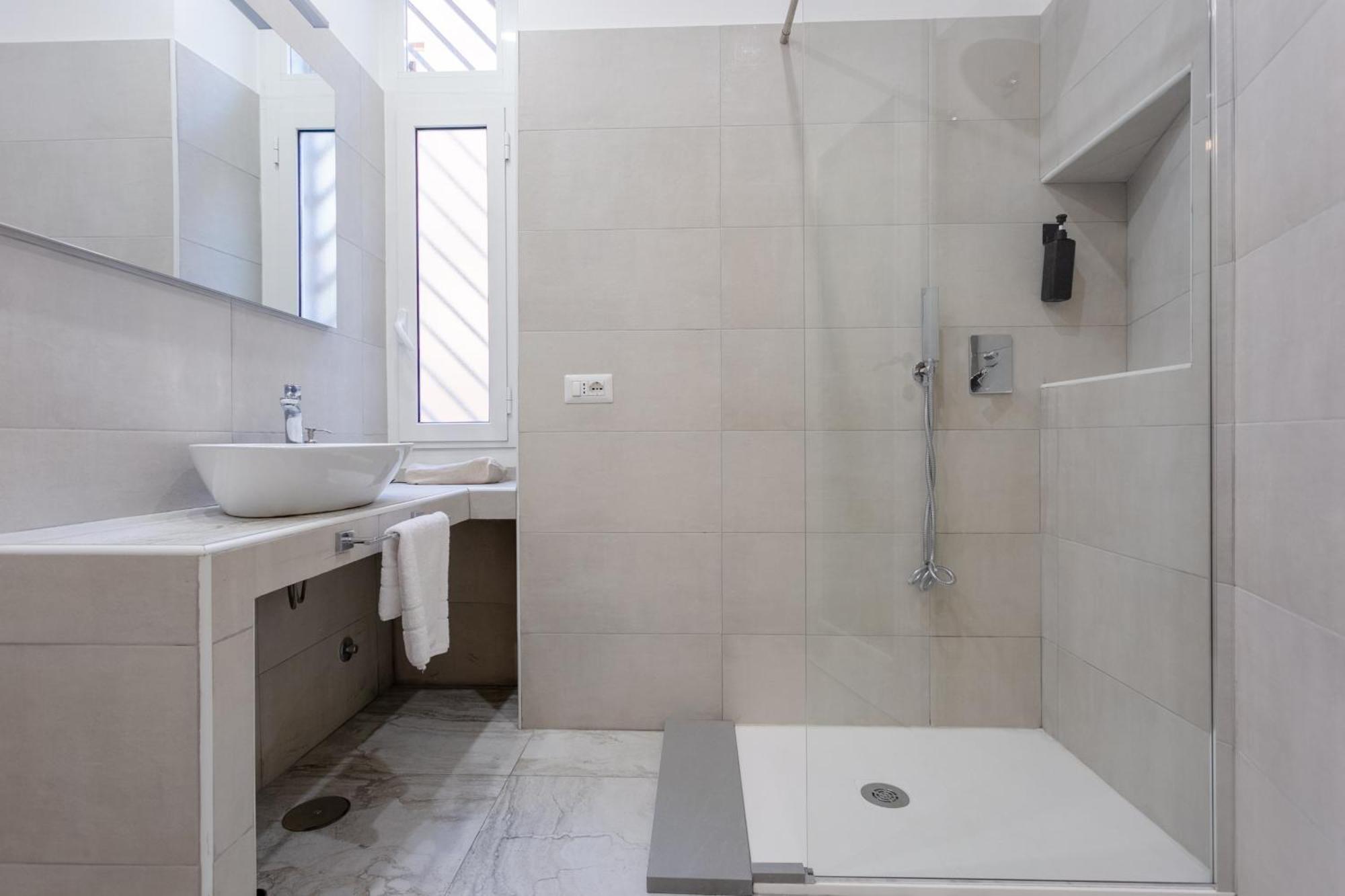 Appartement 5 Bdrms Rome